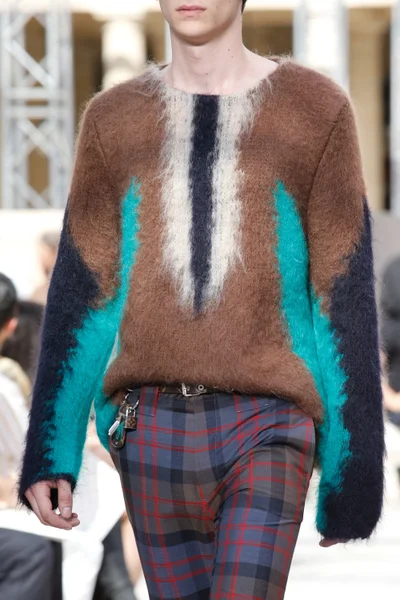 Look 55